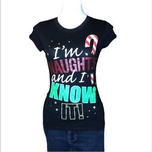 5/$25 Christmas Graphic Tee I’m Naughty and I Know It Holiday Short Sleeve Med